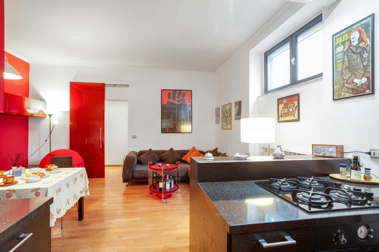 *Movies & Books* Stylish House With Jacuzzi Apartamento Bari Exterior foto