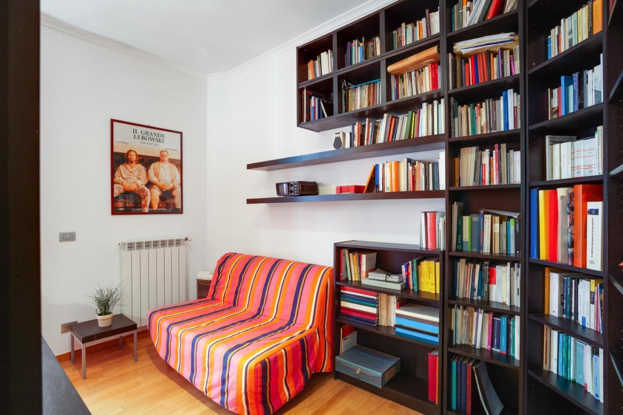 *Movies & Books* Stylish House With Jacuzzi Apartamento Bari Exterior foto