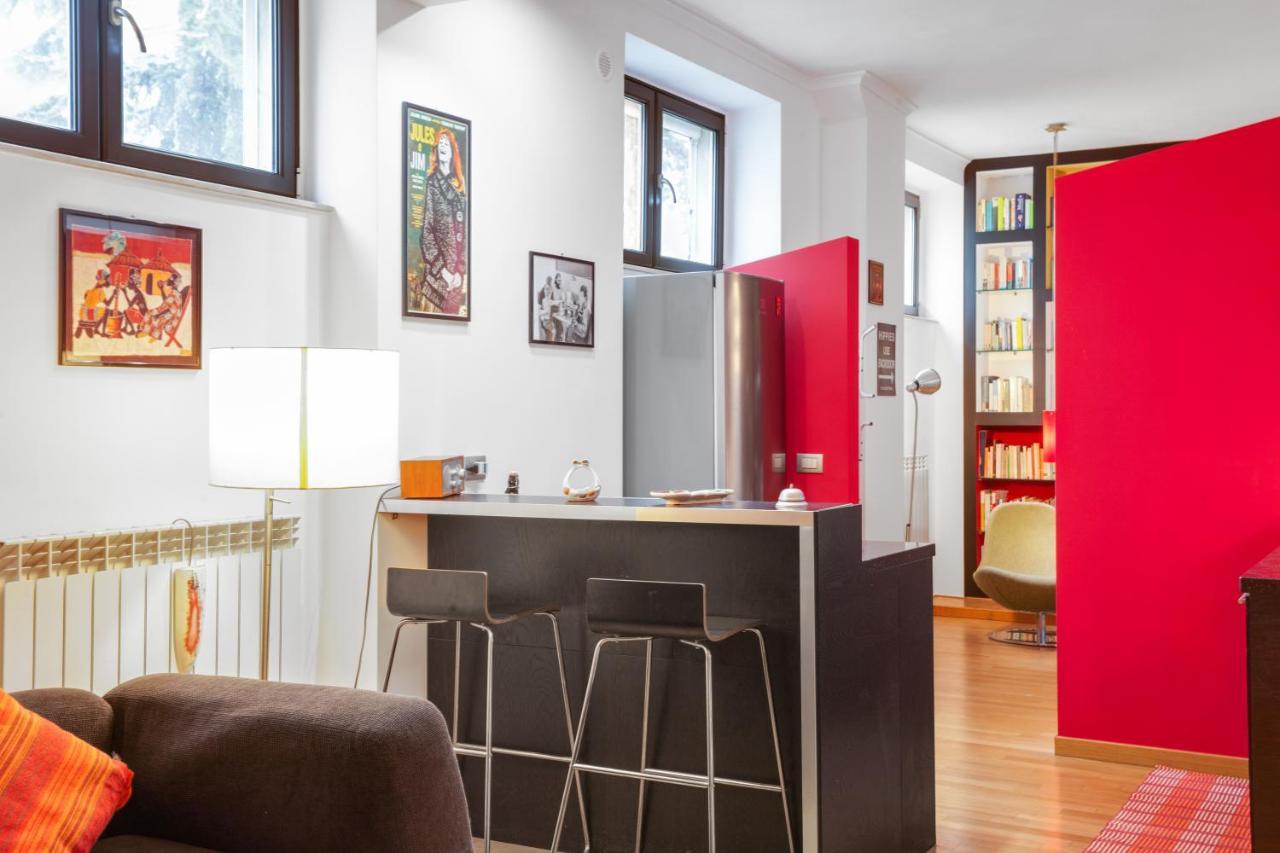 *Movies & Books* Stylish House With Jacuzzi Apartamento Bari Exterior foto