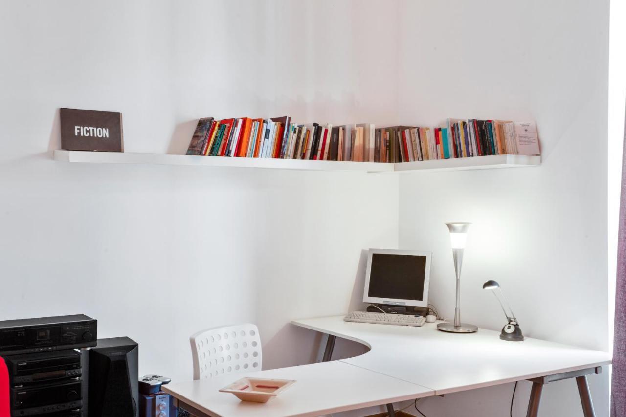*Movies & Books* Stylish House With Jacuzzi Apartamento Bari Exterior foto